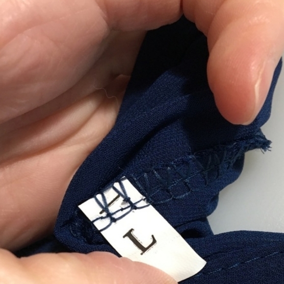 New Navy Blue Cutout Dressy Tank Top - Picture 5 of 5